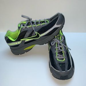 Nike Initiator Sneakers